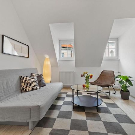 Apple Apartment Μπρατισλάβα Εξωτερικό φωτογραφία