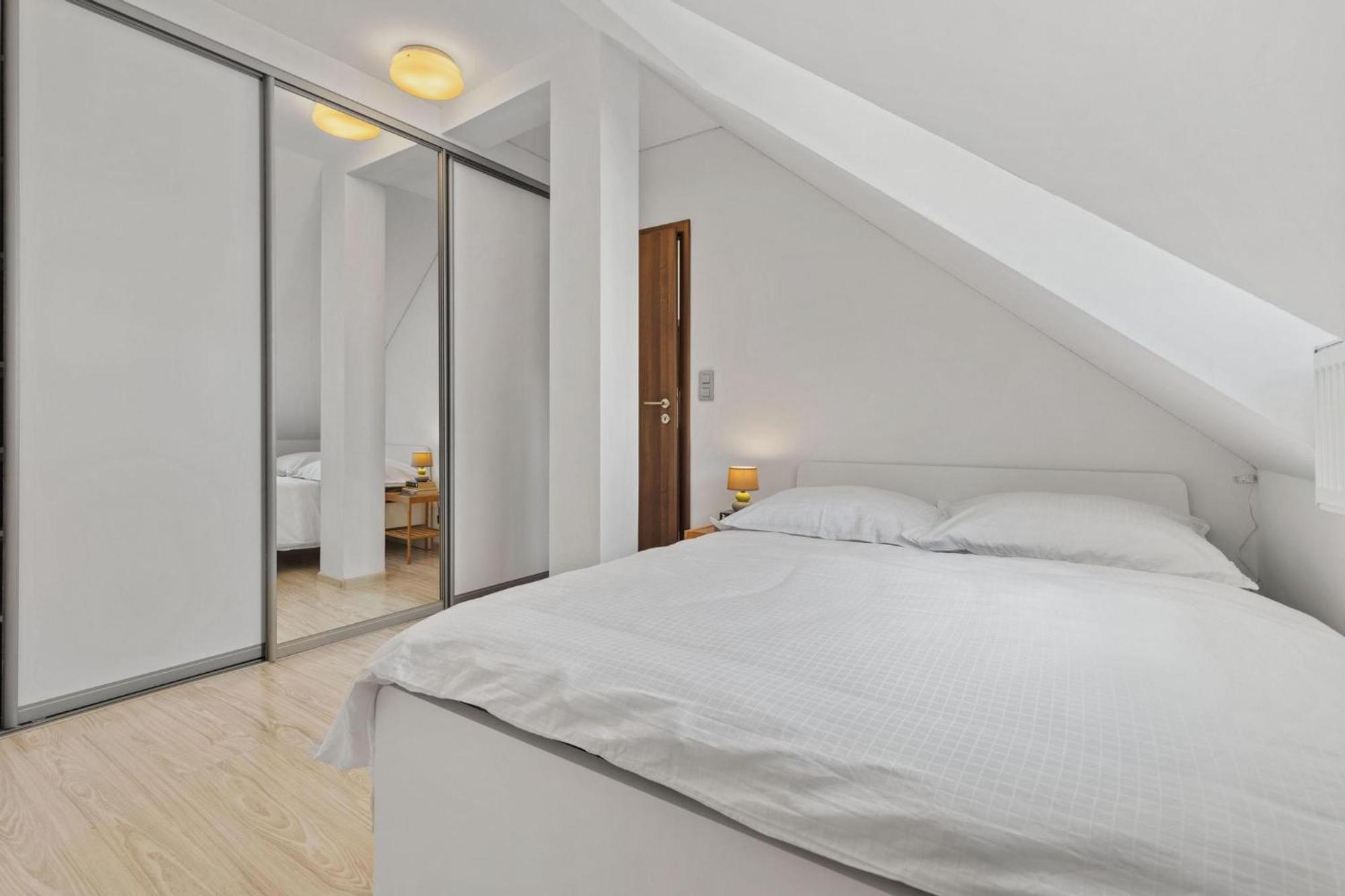 Apple Apartment Μπρατισλάβα Εξωτερικό φωτογραφία