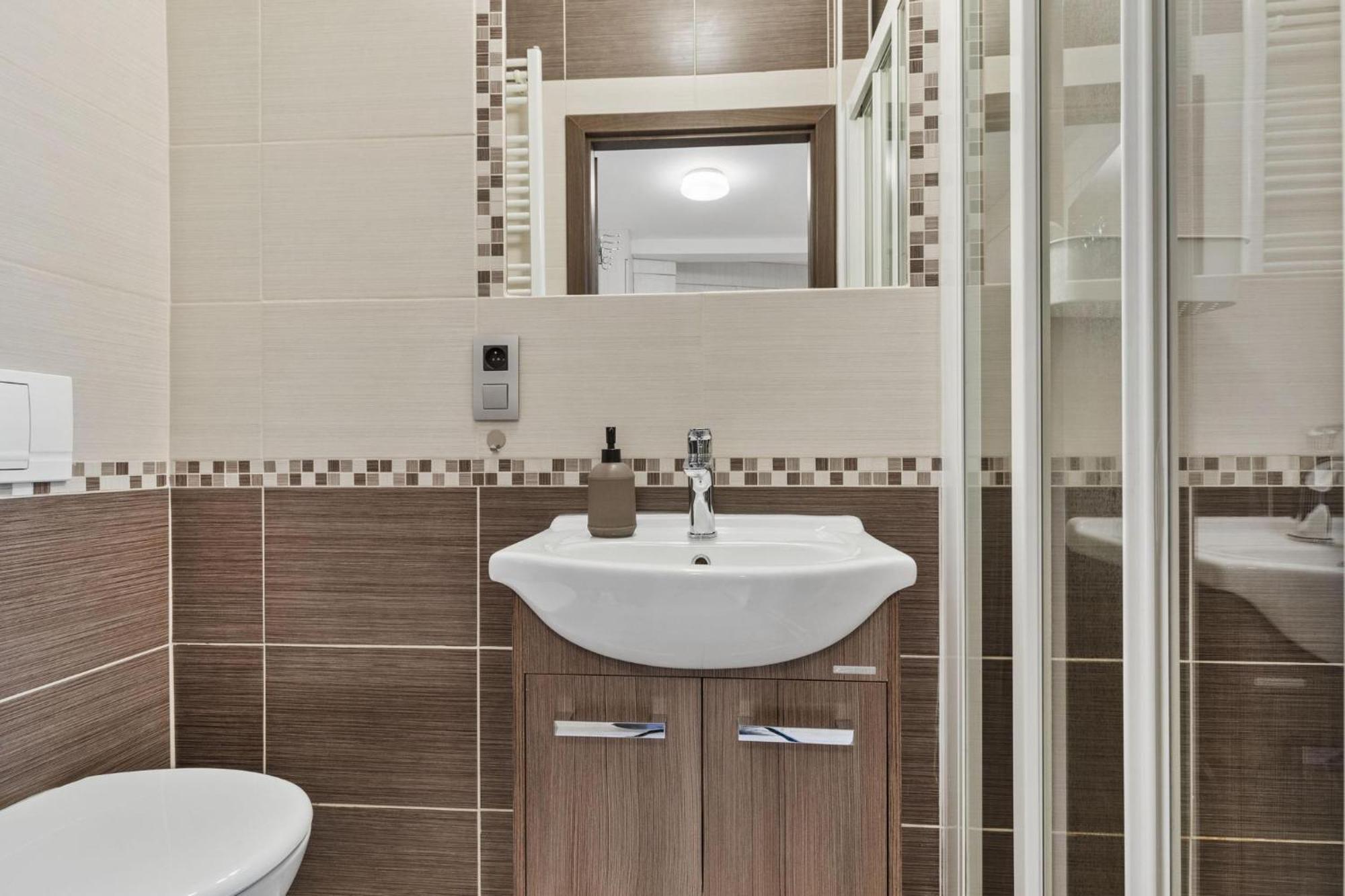 Apple Apartment Μπρατισλάβα Εξωτερικό φωτογραφία